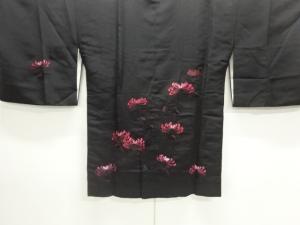 菊模様刺繍絵羽道行コート